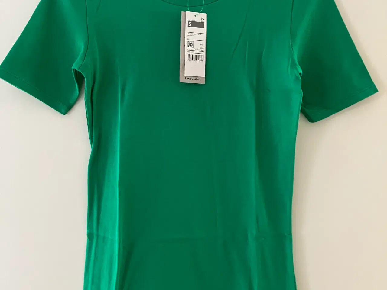 Billede 1 - Ubrugt grøn UCB United Colors of Benetton T-shirt 
