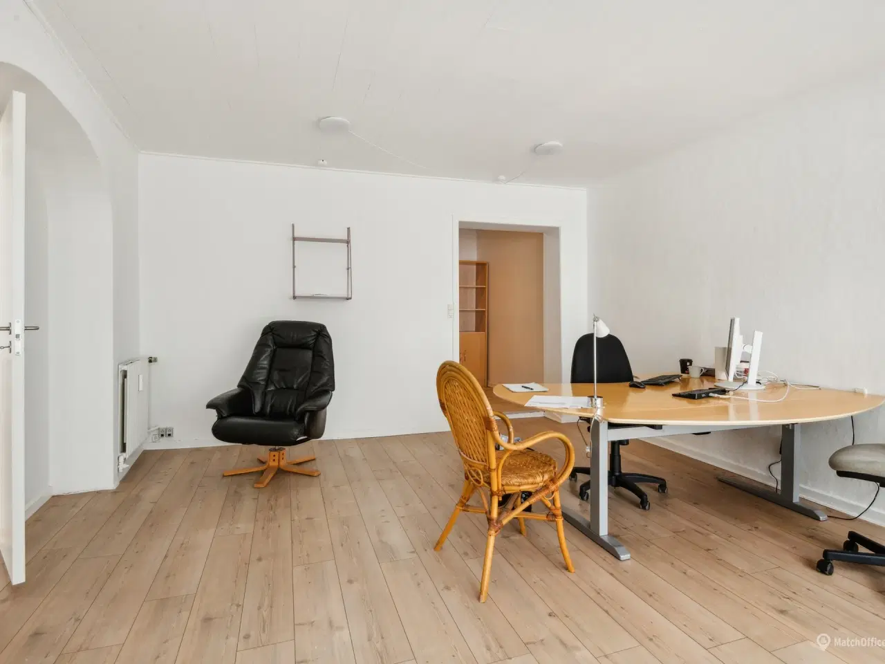 Billede 3 - Salon. butik. kontor eller anden form  for erhverv. Centralt beliggende nær Store Torv Hobro.