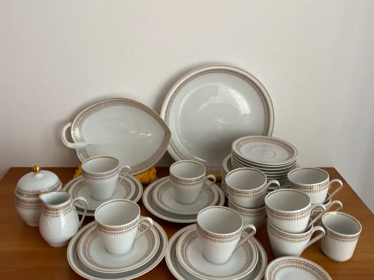 Billede 1 - Liselund Kaffestel fra Lyngby Porcelæn