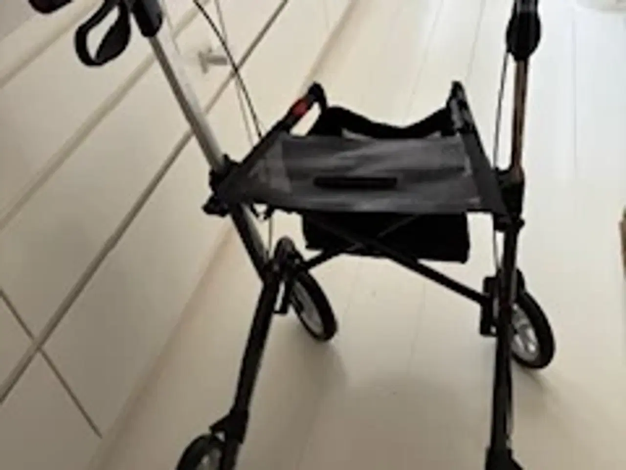 Billede 1 - Athlon SL rollator sort
