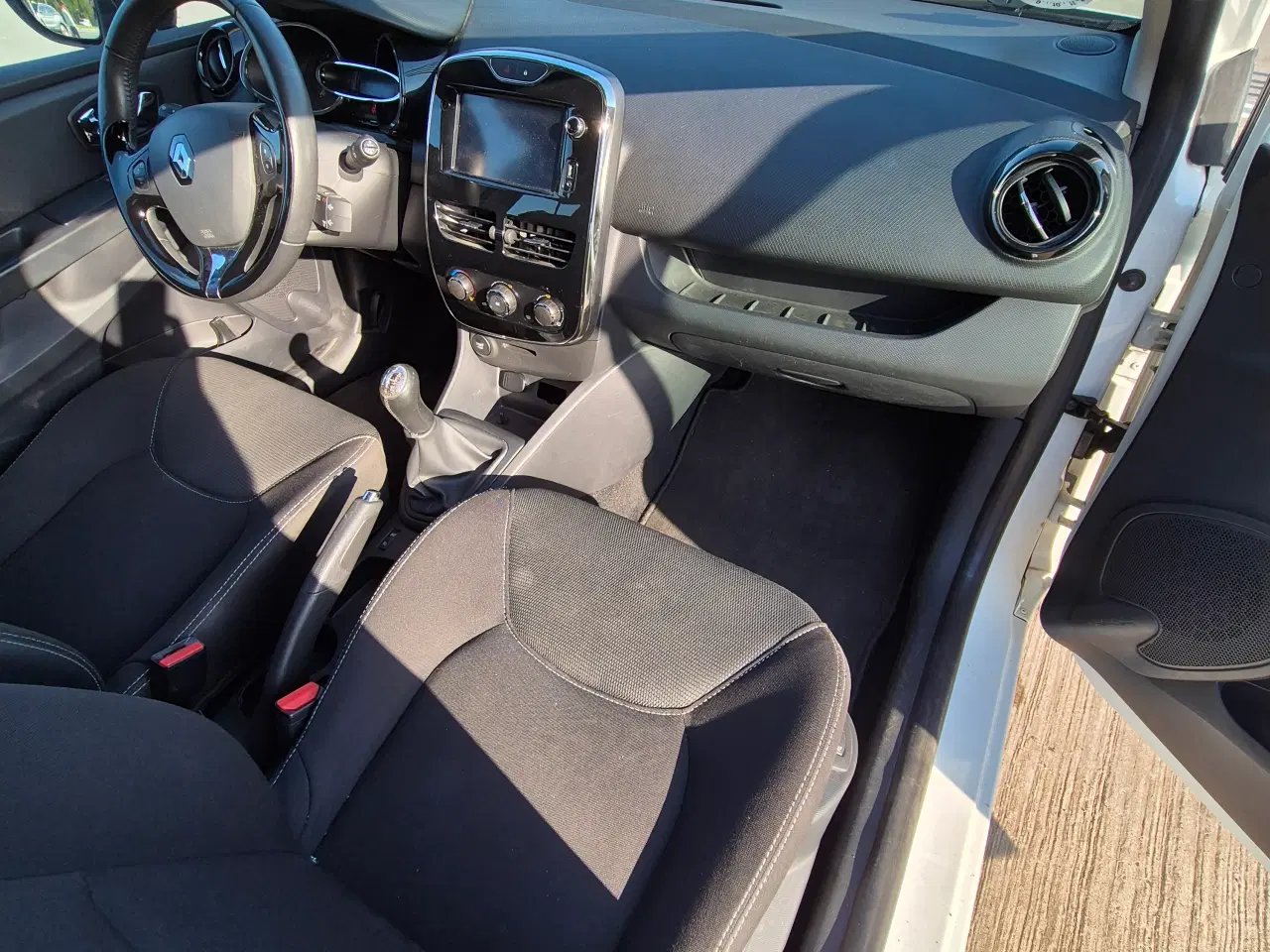 Billede 4 - 🔥 SUPER ØKONOMISK Renault Clio TCe 90 hk