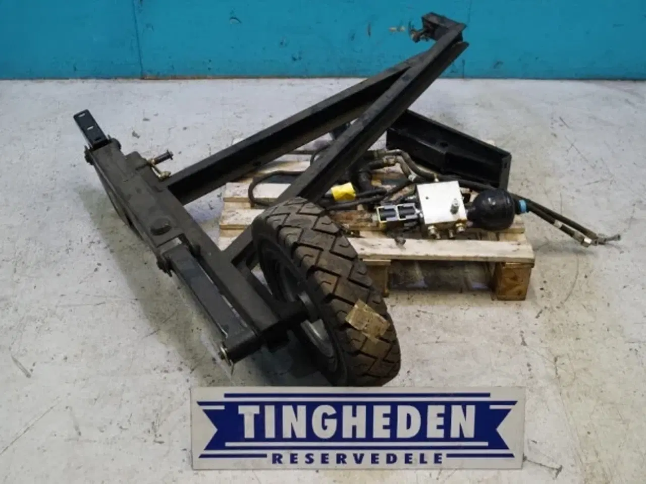 Billede 1 - Hydraulisk støttehjul