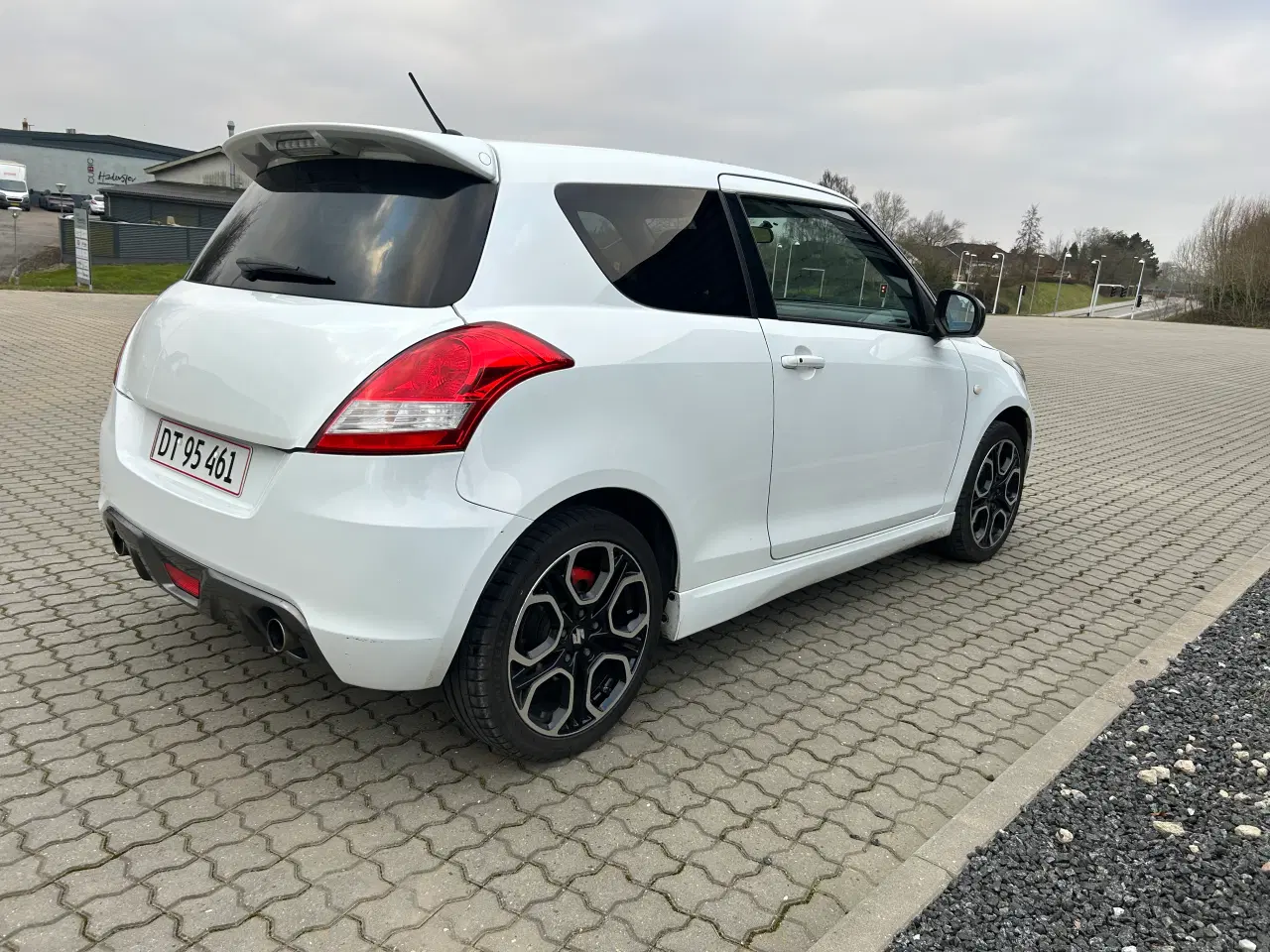 Billede 13 - Unik Suzuki sport 1.6 136 hk