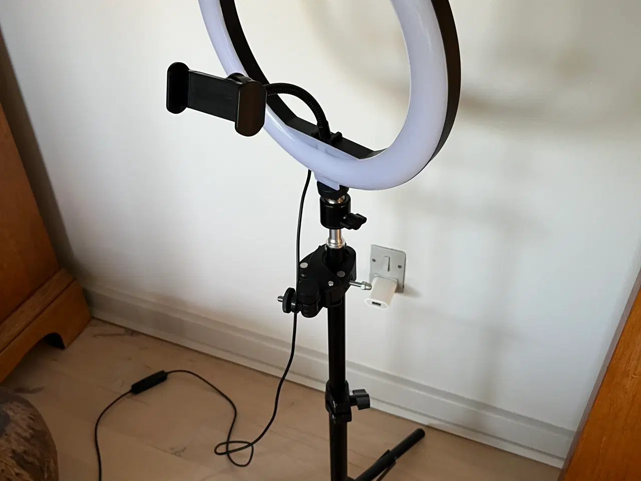 Billede 3 - LED ring light, som ny og virker 100%