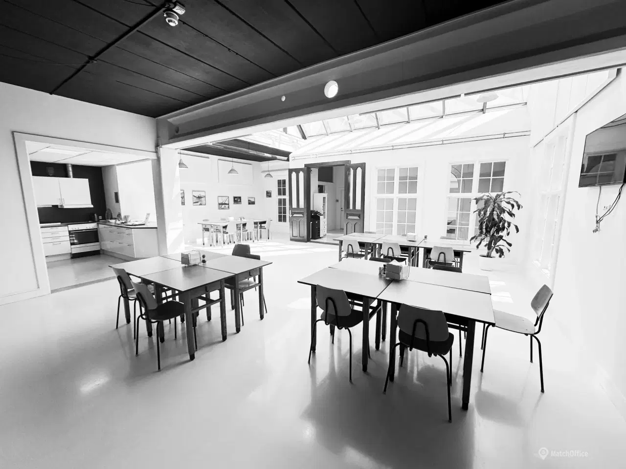 Billede 4 - Er du på jagt efter et kontor. der kombinerer fleksibilitet med inspirerende og funktionelle rammer?