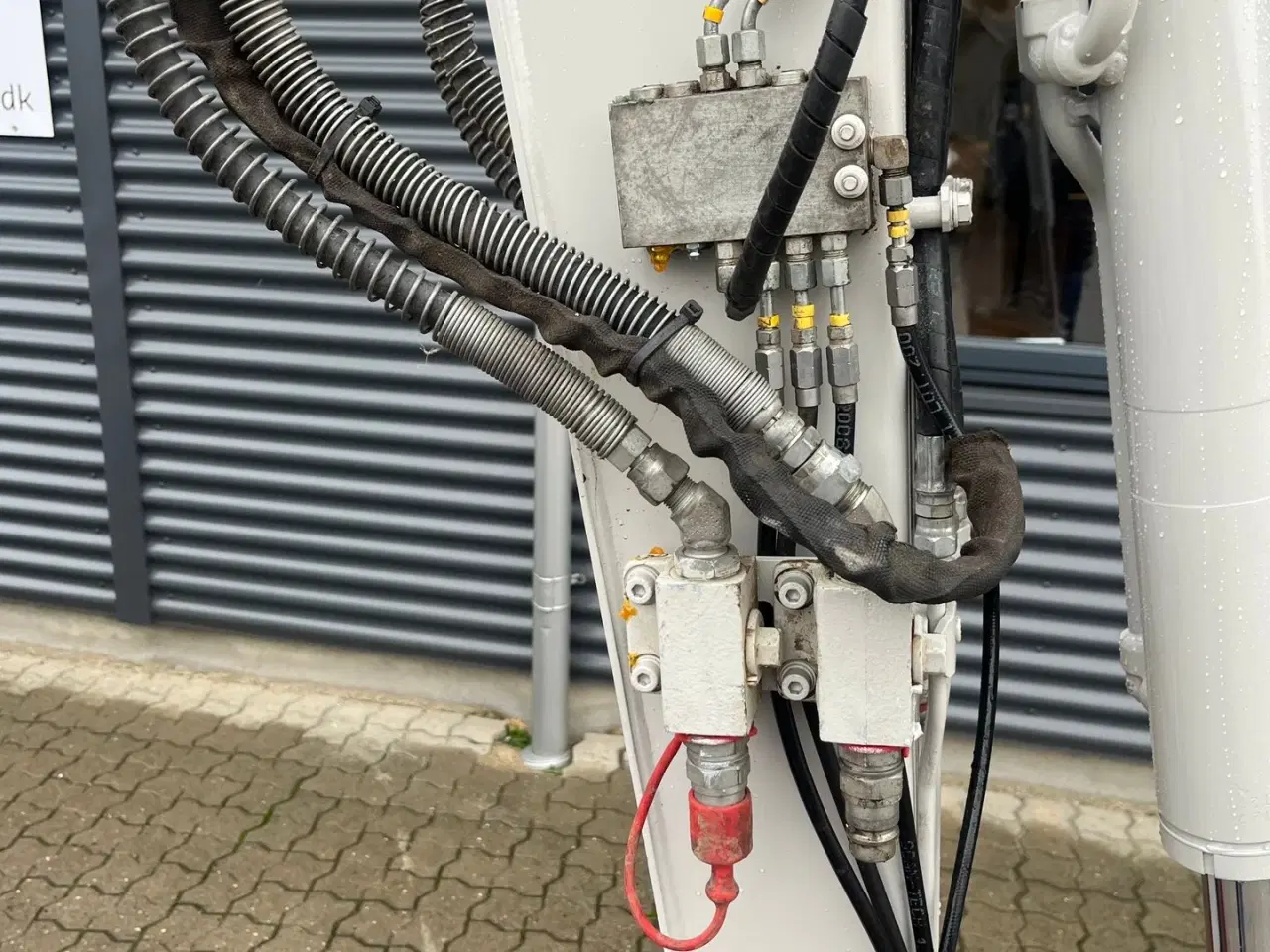 Billede 3 - Takeuchi TB225 Hydraulisk Tiltfæste, centralsmørring +3 skovle