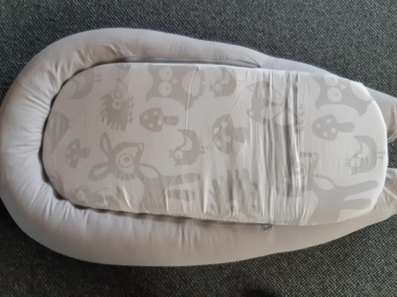 Billede 9 - Sengerande, babynest og bæreseler - se fotos