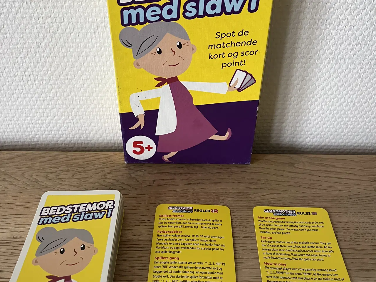 Billede 2 - KOMPLET SPIL: Bedstemor med slaw i