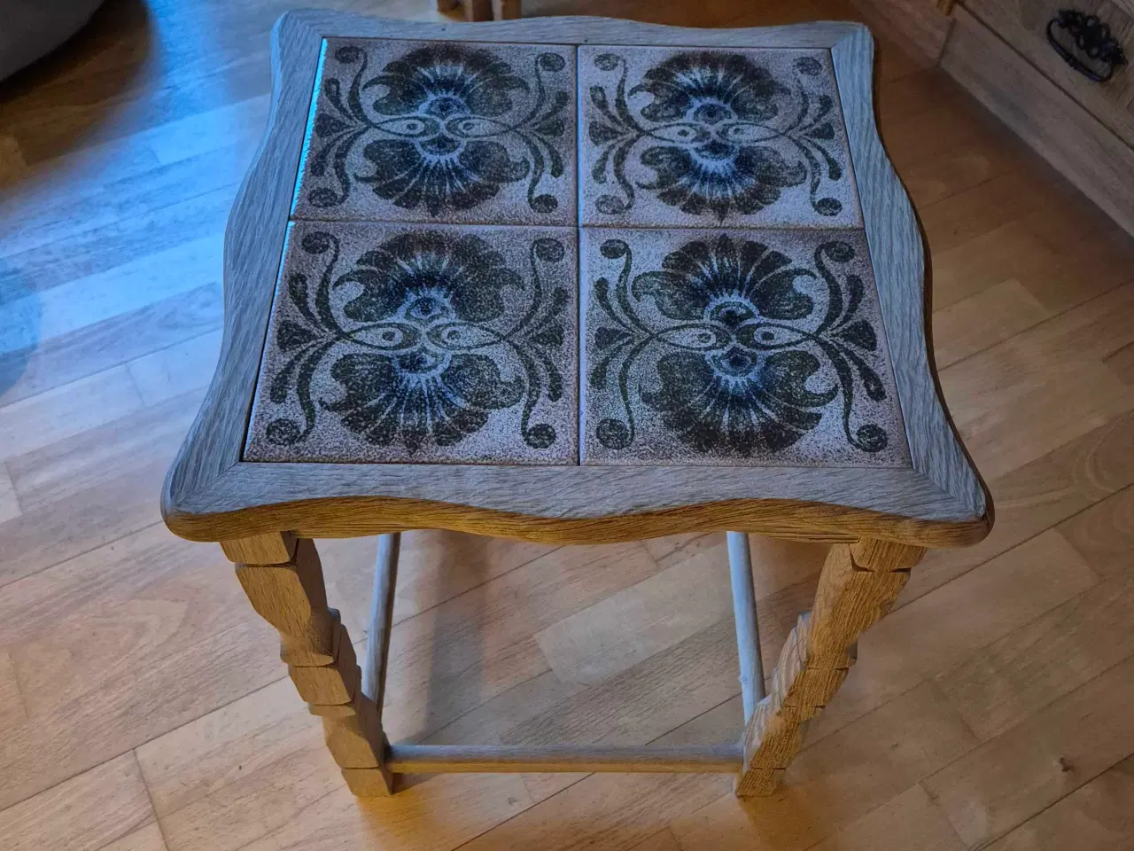 Billede 3 - Egetræsmøbler sælges - KOM MED ET BUD.