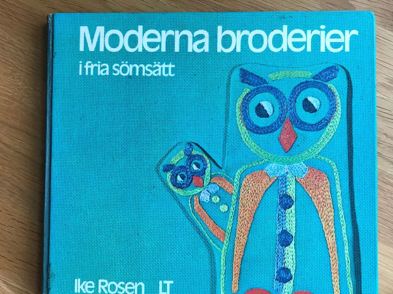 Billede 2 - Moderna broderier i fria sömsätt