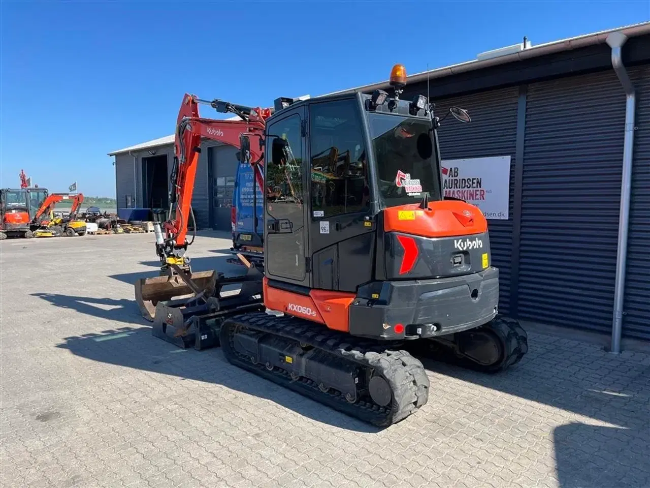 Billede 2 - Kubota KX060-5 Engcon Rotortilt DC2 centralsmørring skovlpakke.