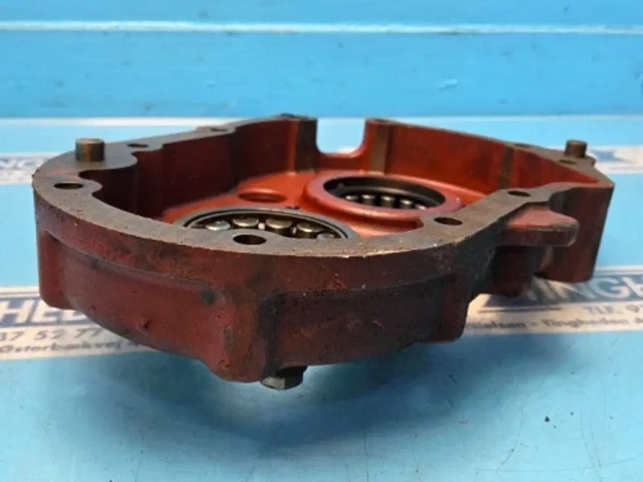 Billede 4 - New Holland 8340 Transmission Dæksel 81869730