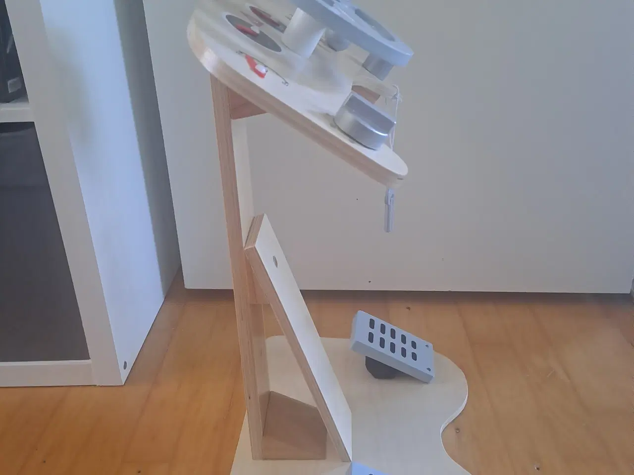 Billede 5 - Bil-rat i træ fra MaMaMeMo