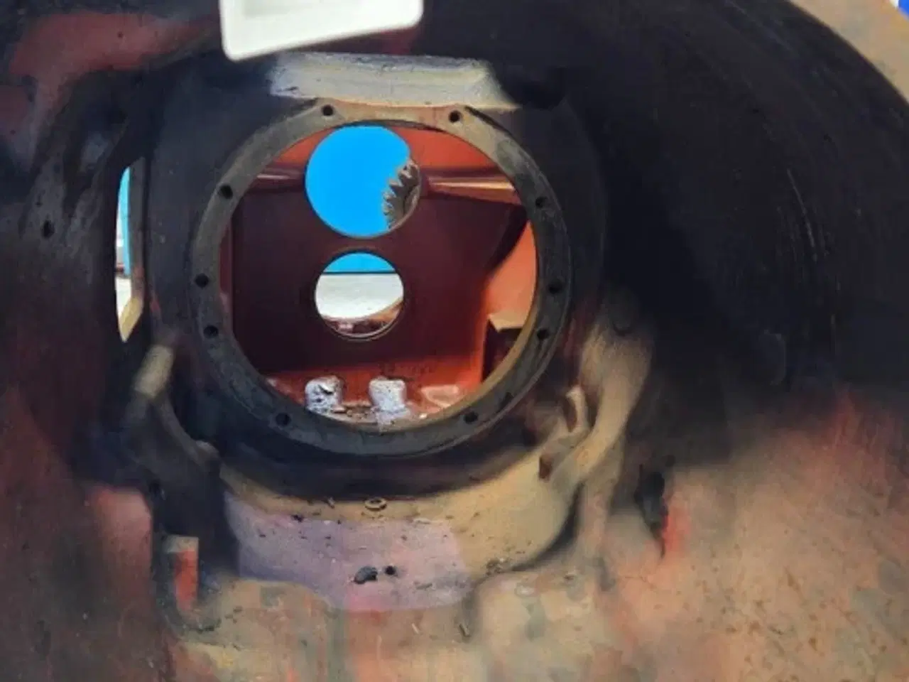 Billede 9 - Ford 8210 Gearkasse Hus E2NN7006EA