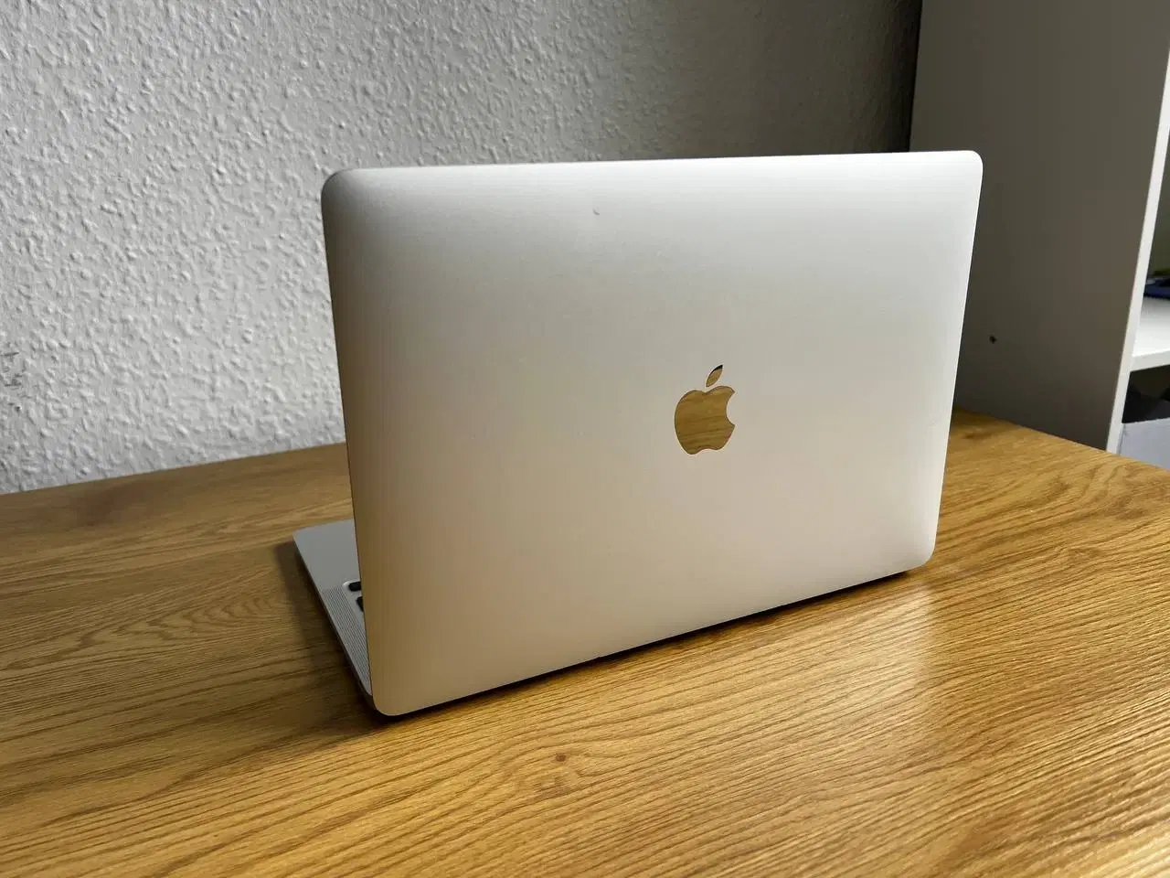 Billede 3 - MacBook Air 2020 Intel – Defekt Skærm, Ellers Perf