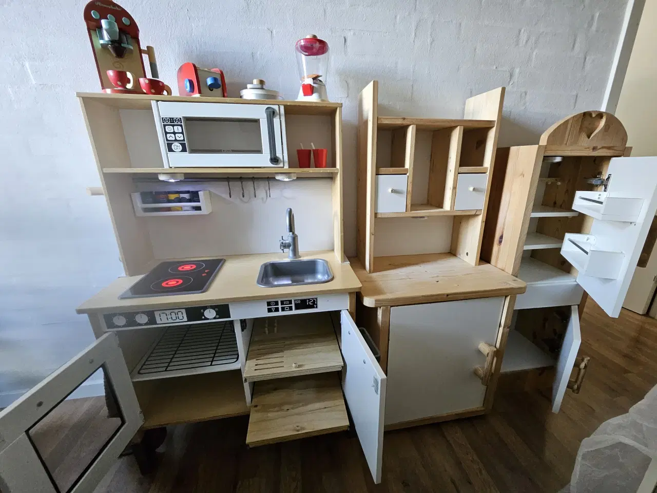 Billede 2 - IKEA Legekøkken , "køkkeskab , reol/bord