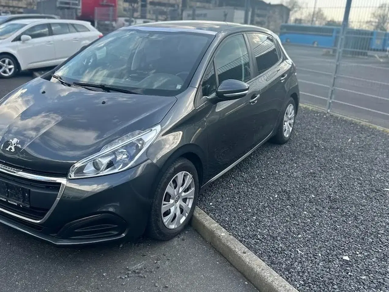 Billede 4 - Peugeot 208 1,6 BlueHDi 100 Allure