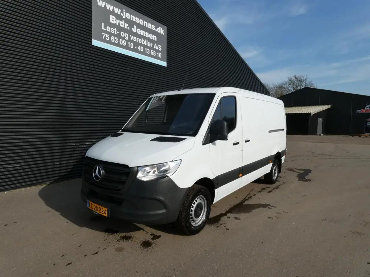 Billede 2 - Mercedes-Benz Sprinter 317 2,0 CDI A2 H2 RWD 9G-Tronic 170HK Van Aut.