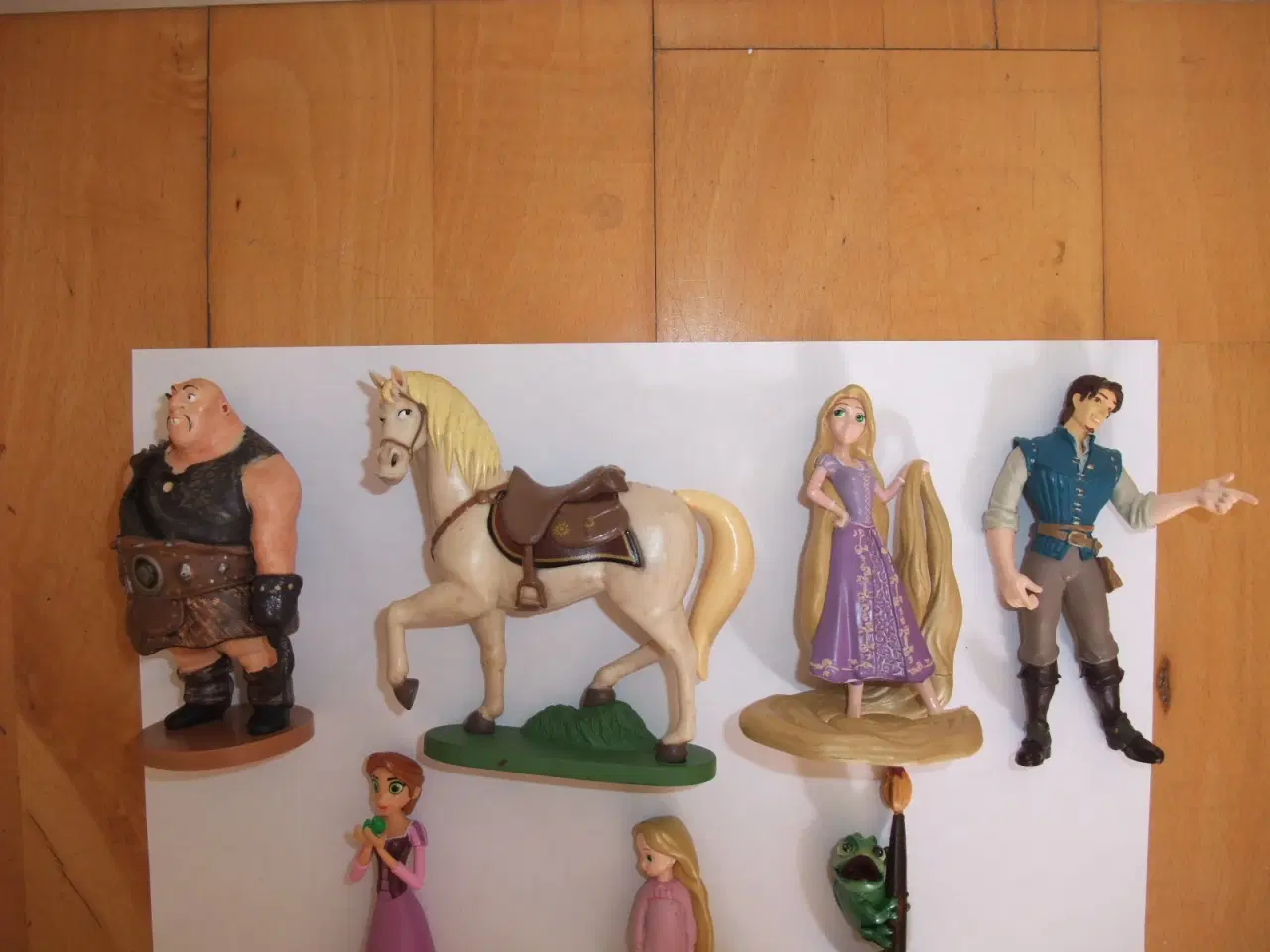 Billede 3 - To på Flugt/Tangled Figurer