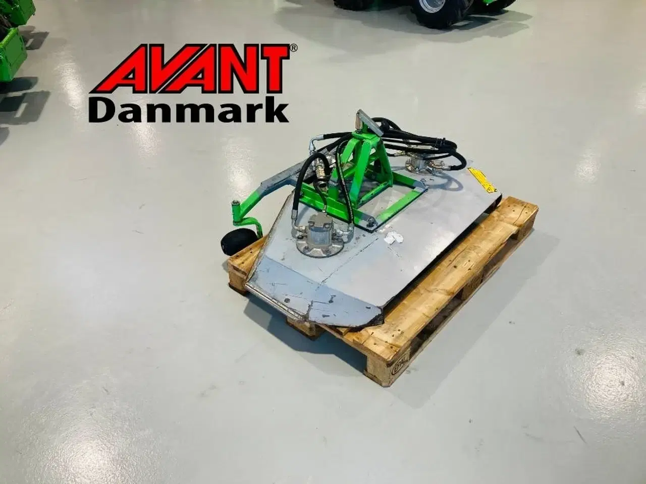 Billede 1 - Egholm Græsklipper