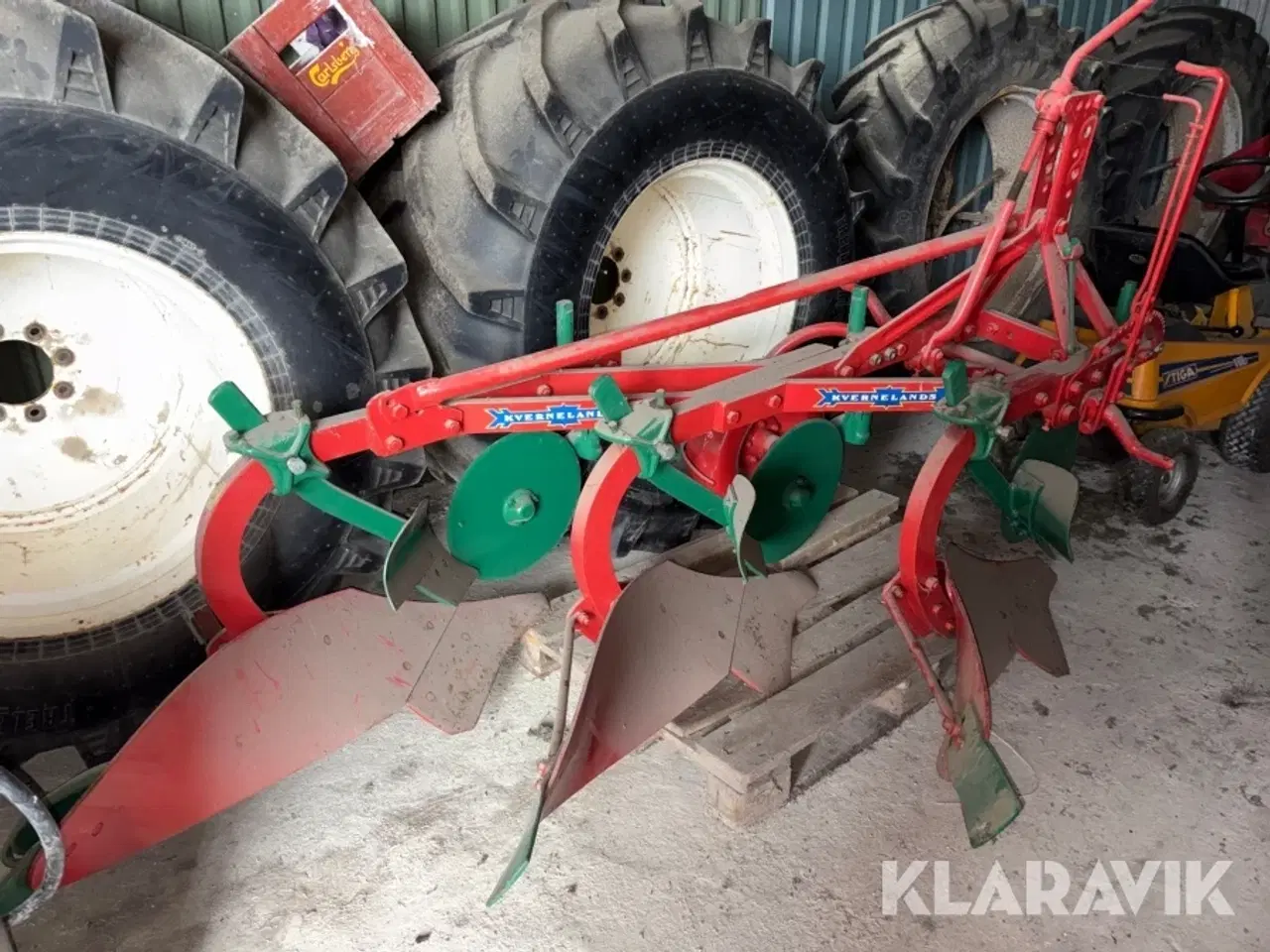 Billede 3 - Veteranplov Kverneland MA 3-furet med rulleskær og forplov