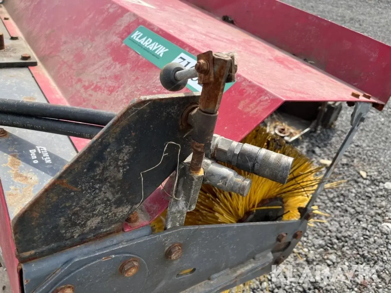 Billede 5 - Fejekost Timan Deno