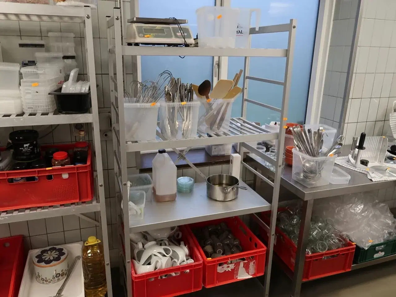 Billede 3 - 2 stk. fødevarereoler uden indhold