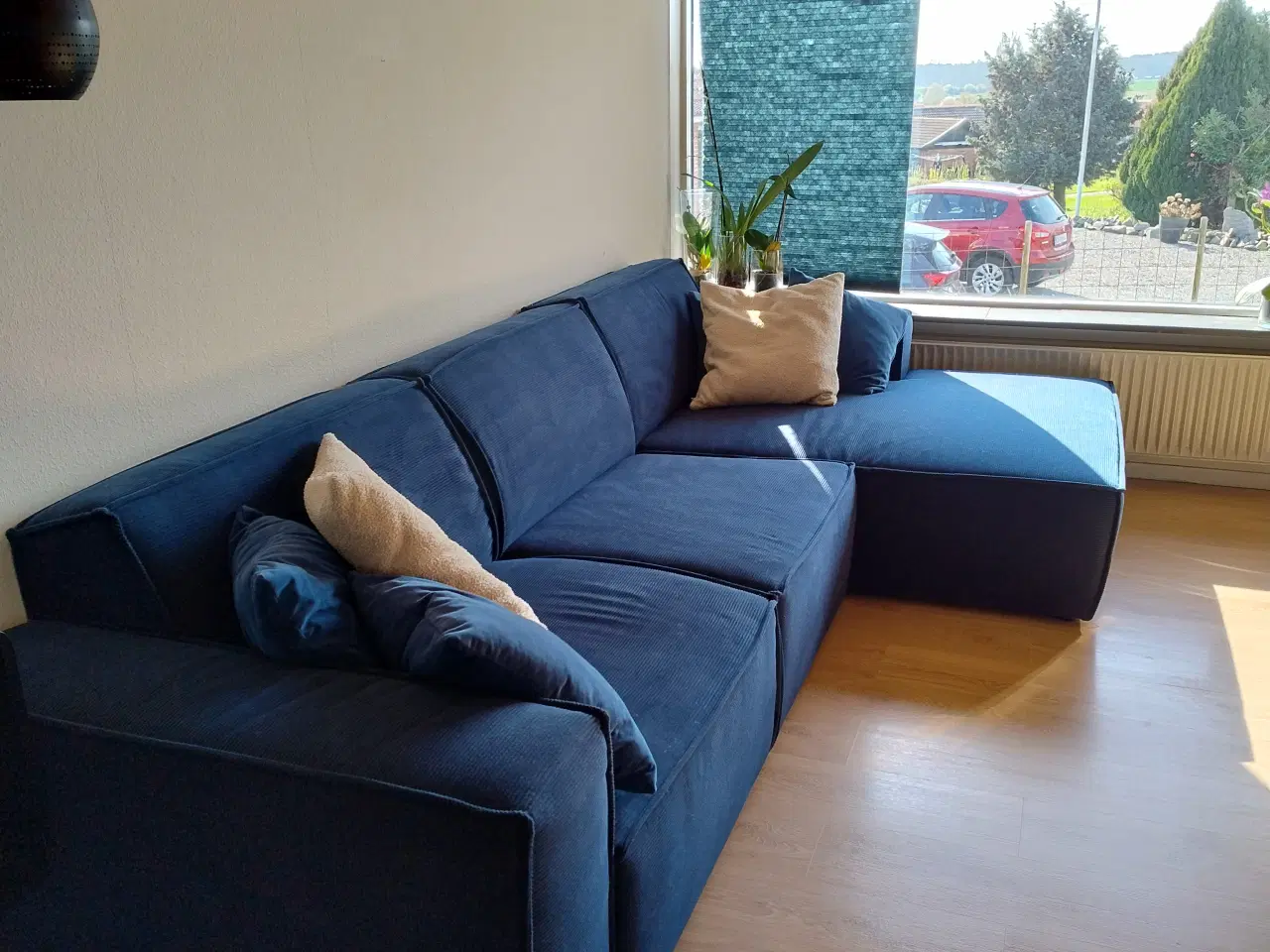 Billede 3 - Sofa med chaiselong, mørkeblå fløjl