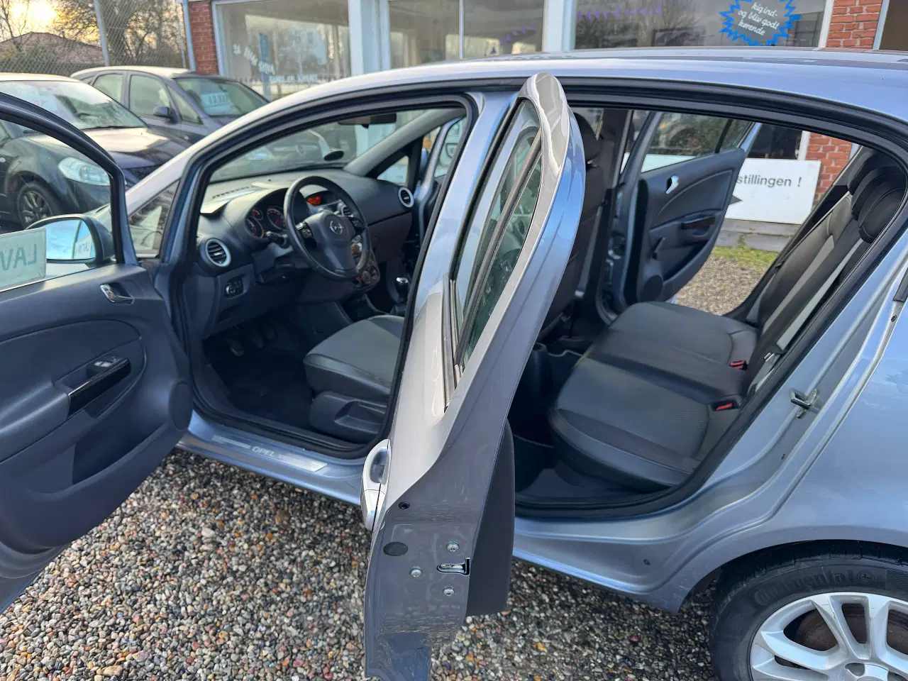 Billede 15 - Opel Corsa Nysyn Lav km Meget Pæn