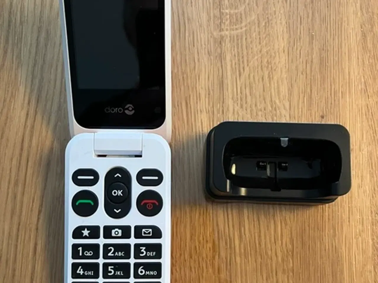 Billede 2 - Doro mobil telefon Leva L31