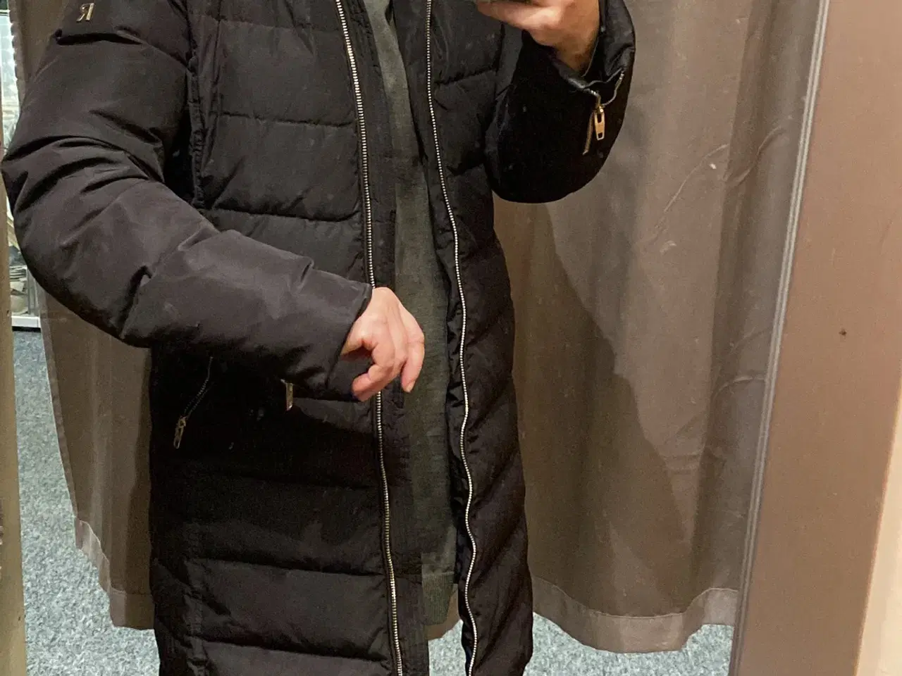 Billede 6 - Varm dunjakke fra Rockandblue med ægte vaskebjørn 