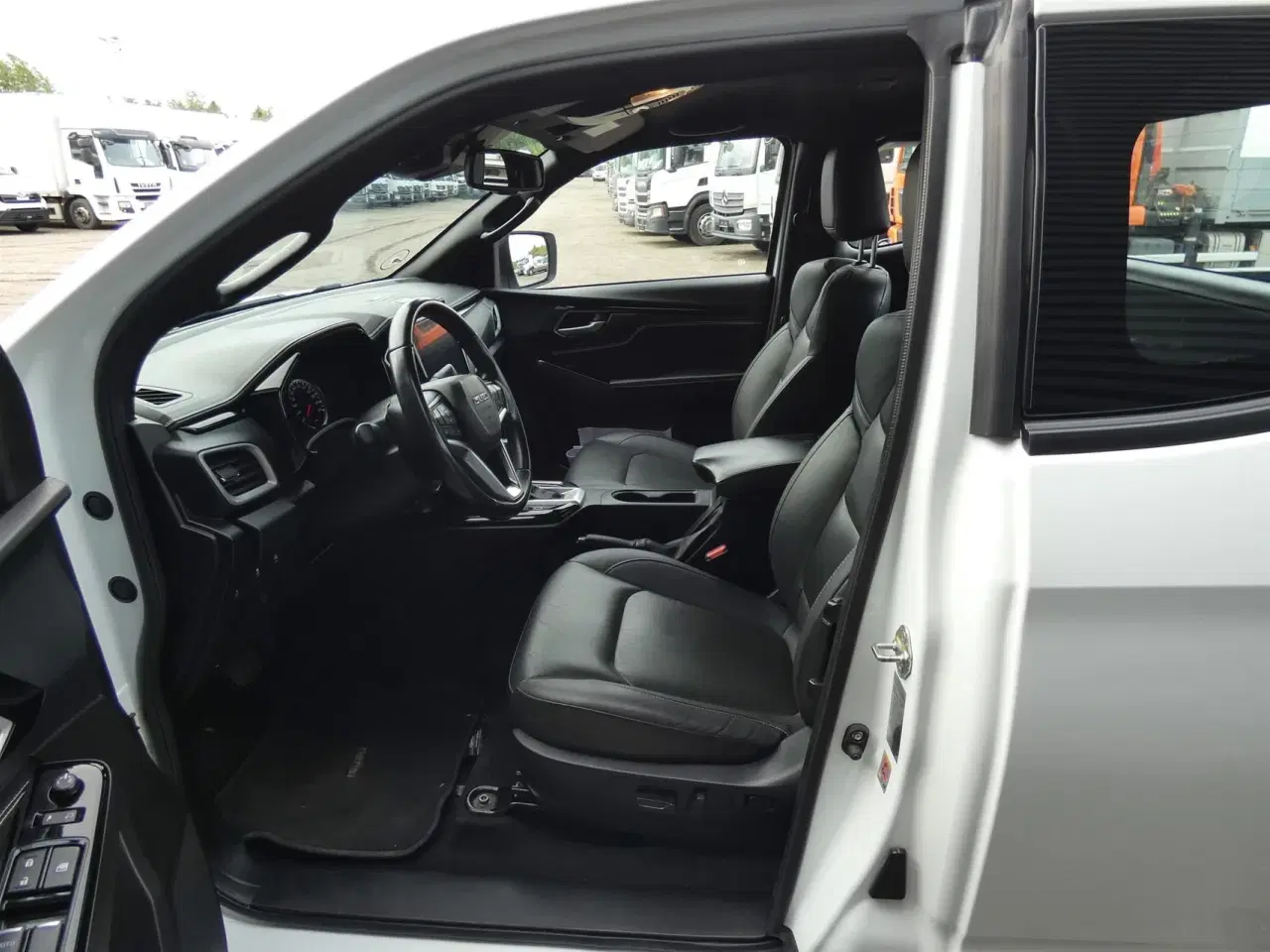 Billede 5 - Isuzu D-max Extended Cab 1,9 D Exclusive 3ton 4WD 163HK Pick-Up 6g Aut.