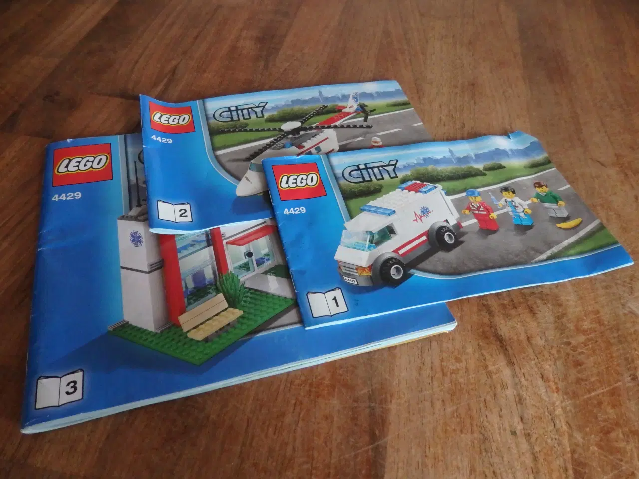 Billede 7 - LEGO : CITY : HOSPITAL : 4429