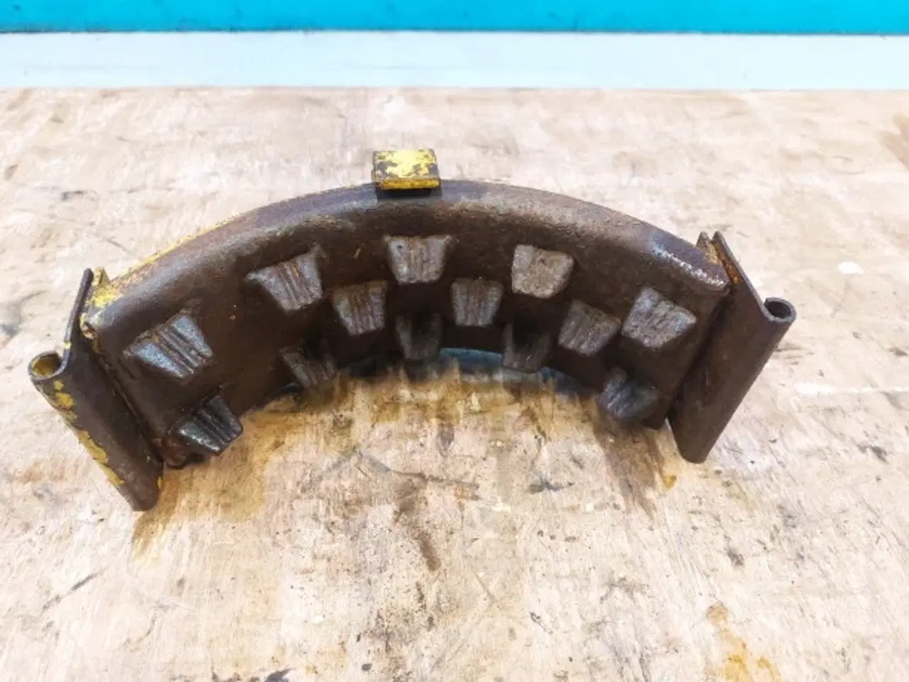 Billede 3 - New Holland TF44 Dæksel LH 80921724