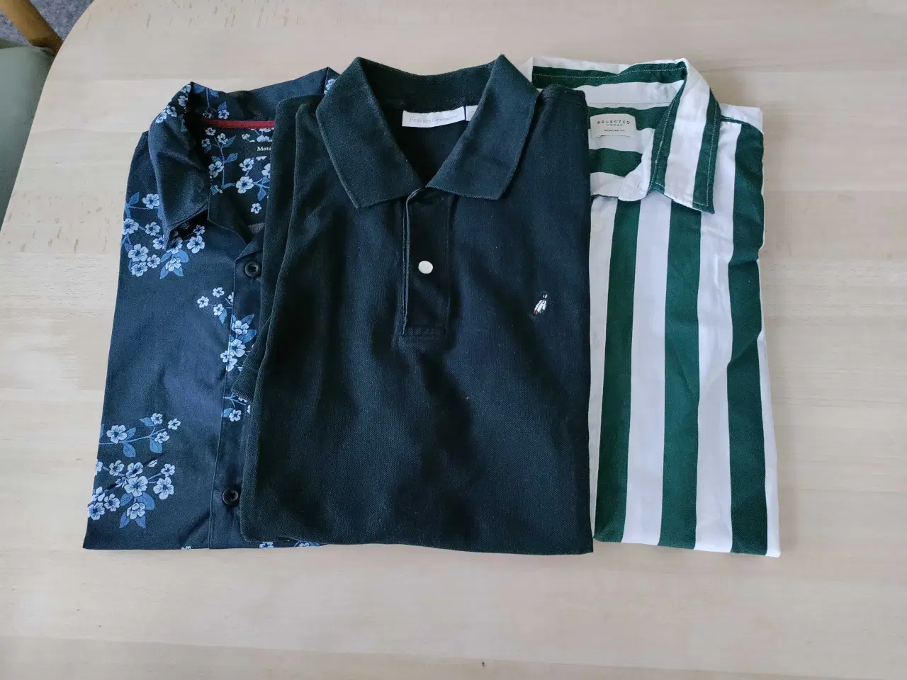 Billede 1 - Peak Performance polo + 2 skjorter str L