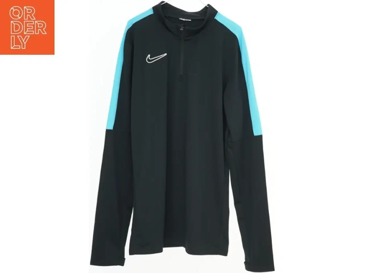Billede 3 - Sort og blå Nike træningssæt fra Nike (str. L)