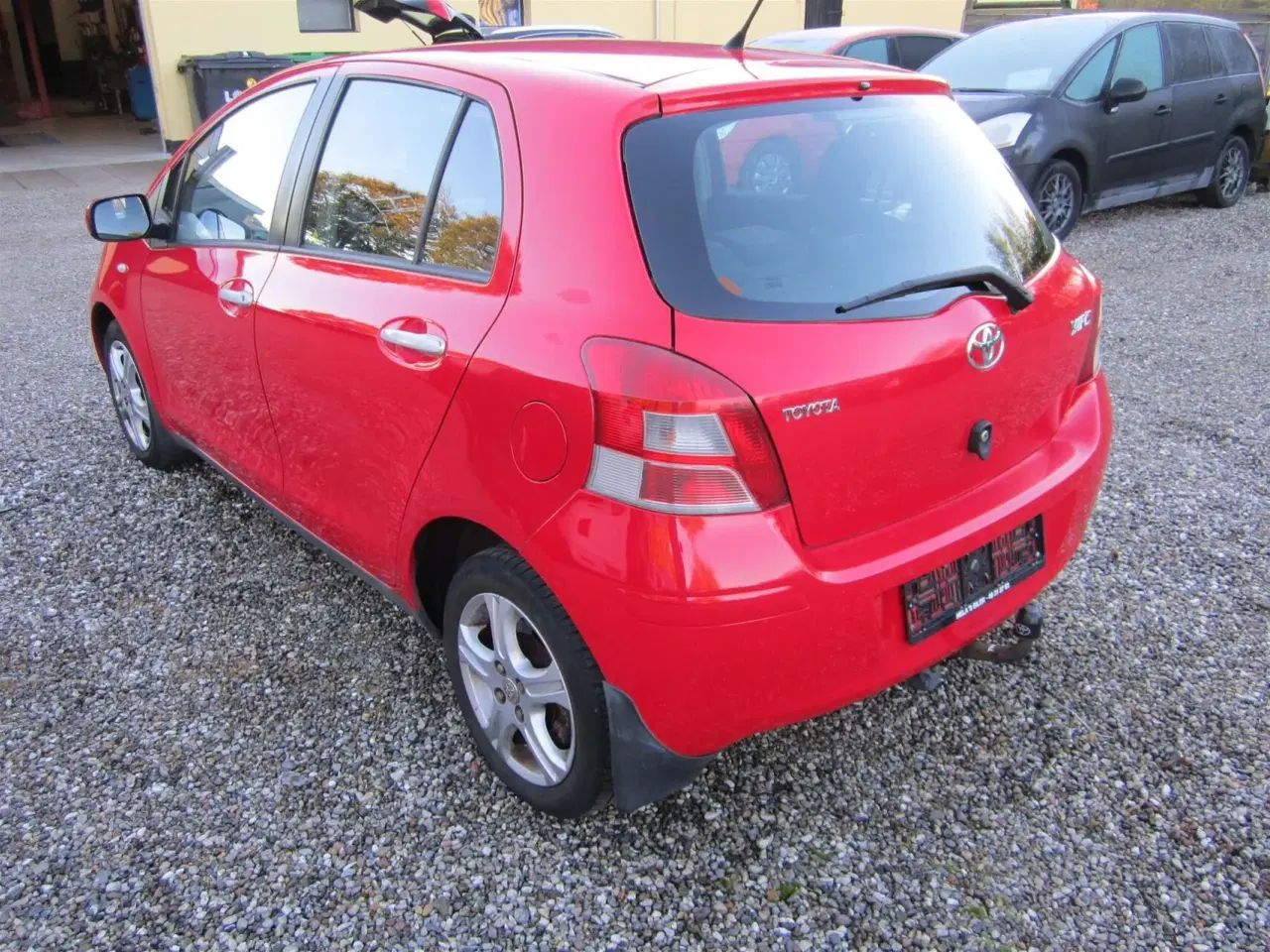 Billede 4 - Toyota Yaris 1,3 Man.6, 5D. 99HK 5d