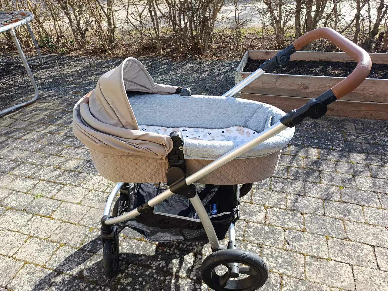 Billede 14 - Petite cherie  barnevogn duo plus autostol Cybex