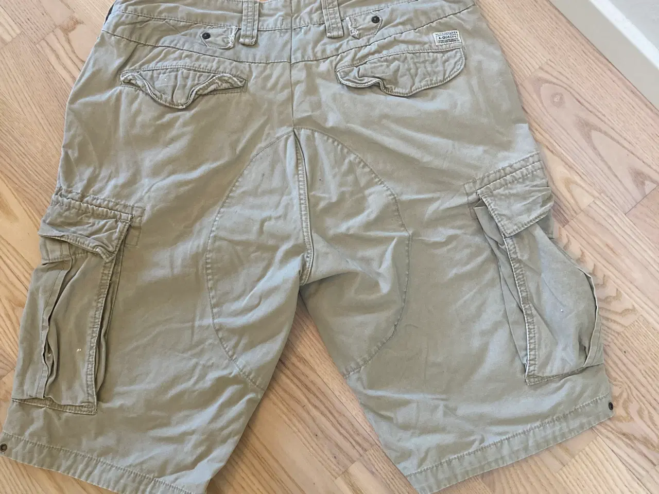 Billede 3 - Scotch & Soda cargo herreshorts str 38 / XL beige 