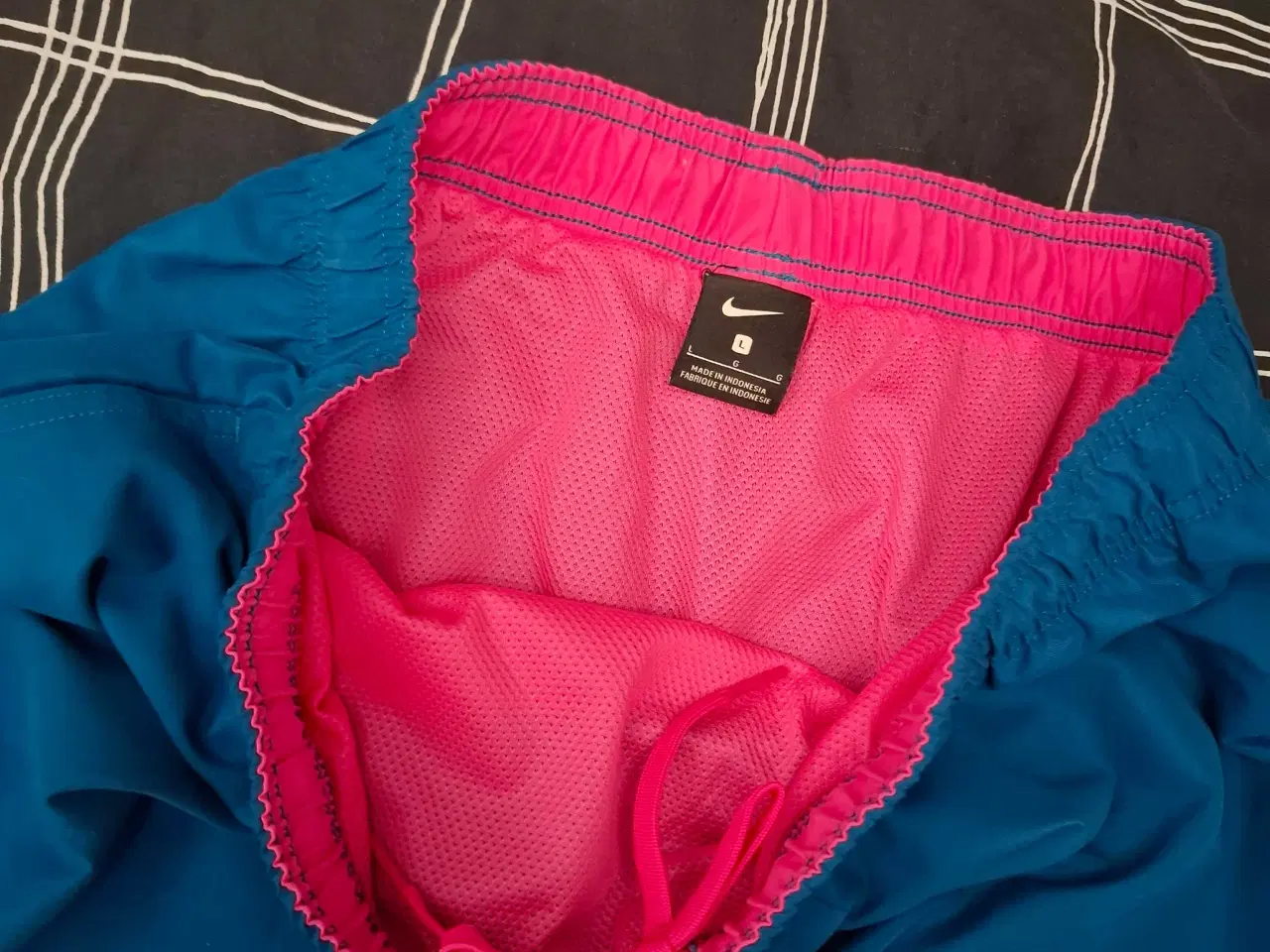 Billede 4 - Nike, shorts L.