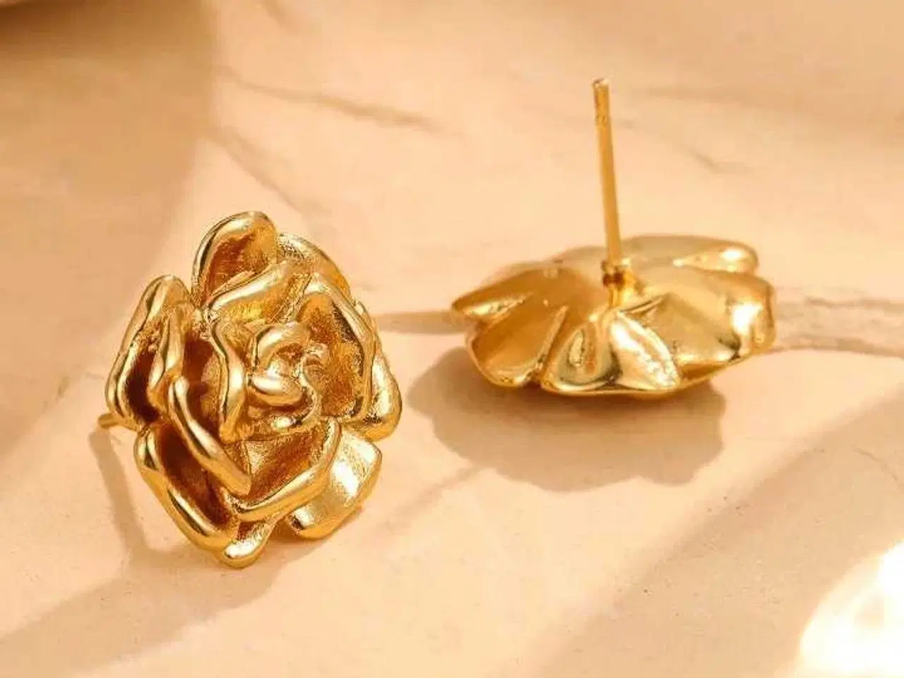 Billede 3 - Guld øreringe 