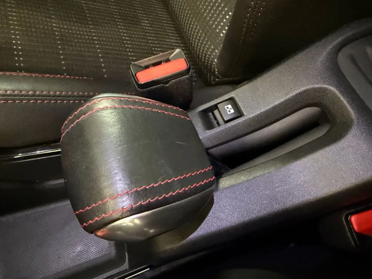 Billede 19 - Peugeot 2008 1,6 BlueHDi GT Line Sky 120HK 6g