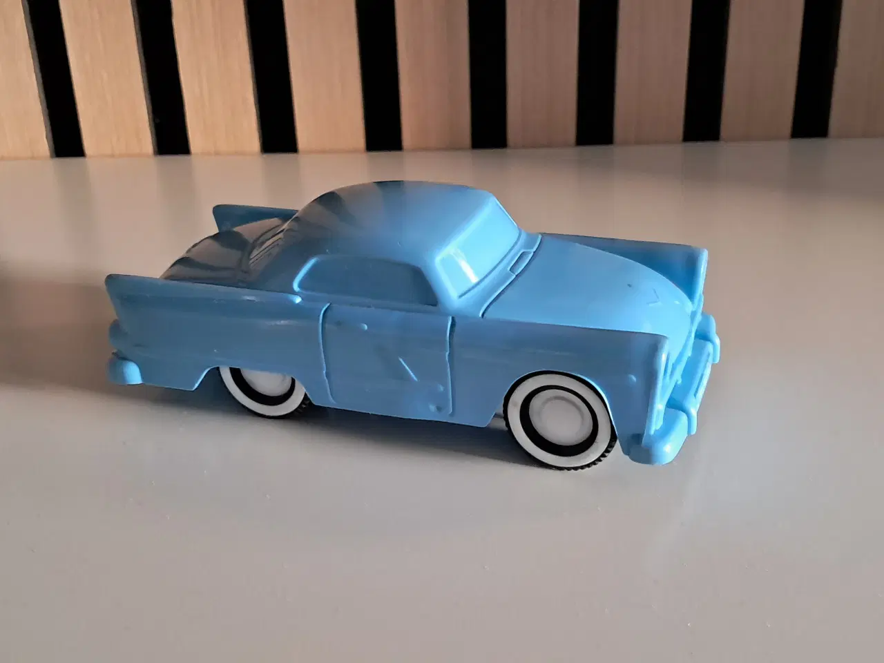 Billede 2 - Plastik bil