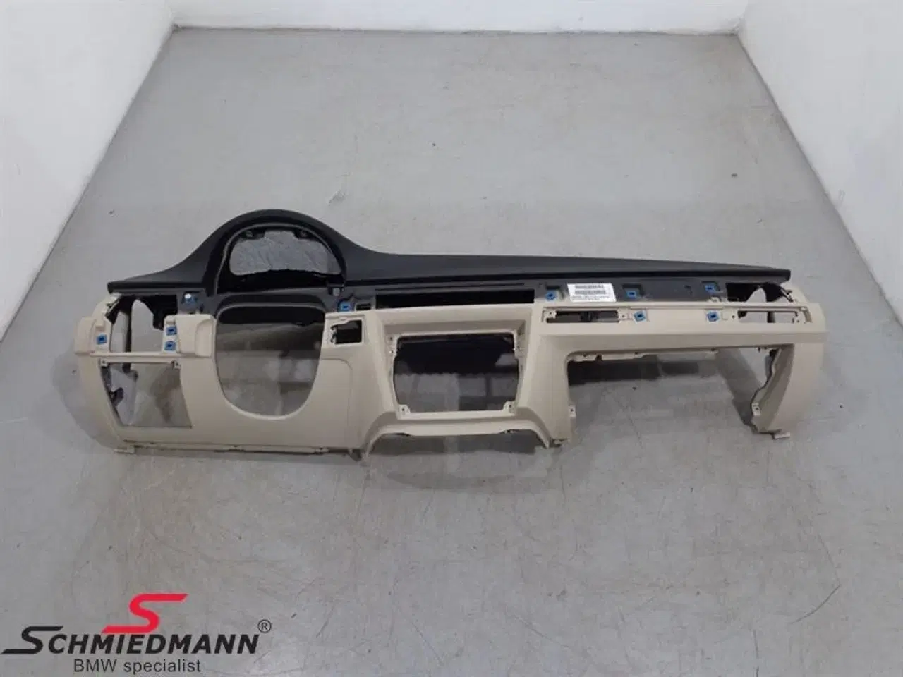 Billede 1 - Instrumentbord Cream Beige til kopholder. C26155 BMW E92 E93 E92LCI E93LCI