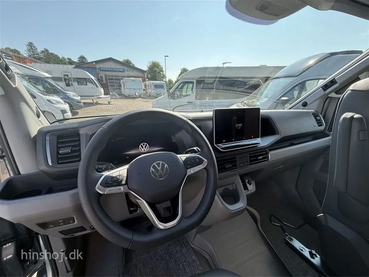 Billede 20 - 2025 - Eriba Car 600 Indium Grey Aut   Den Eksklusive Campervan Fra Eriba Car kan ses hos Hinshøj Caravan