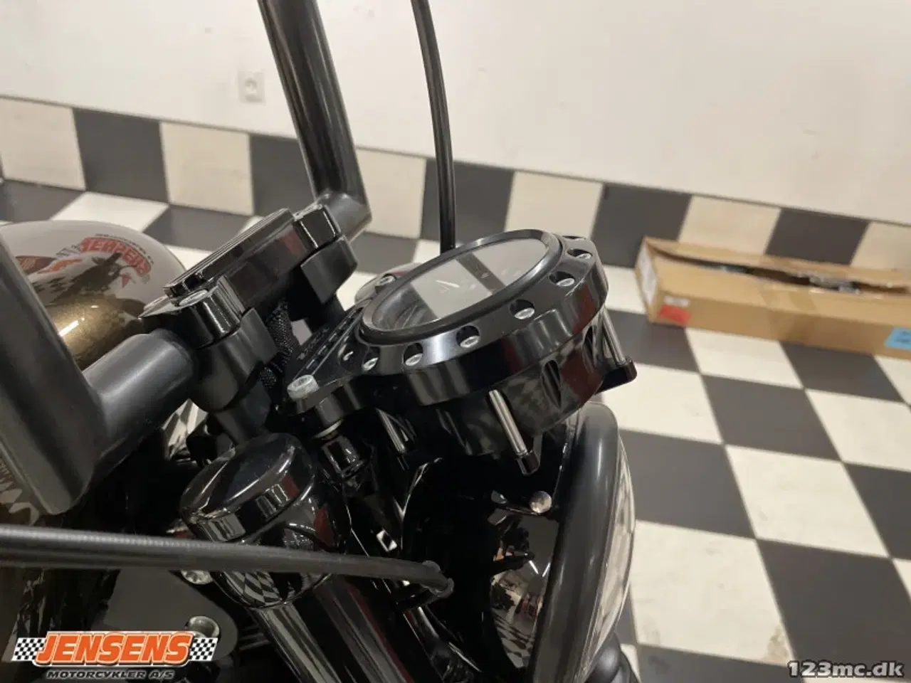 Billede 13 - Harley-Davidson XL883N Iron 883