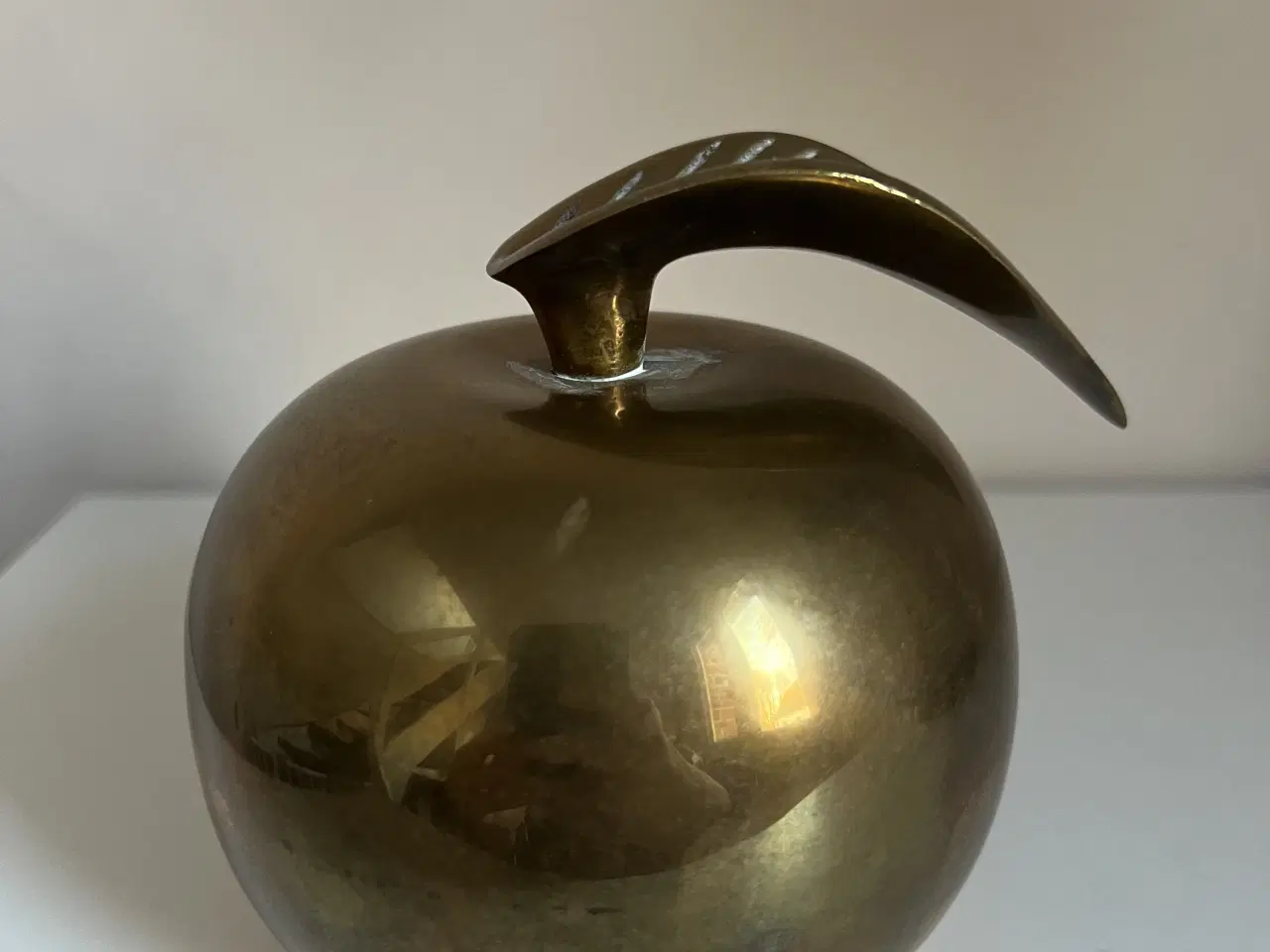 Billede 4 - Smukt tungt vintage messing æble 