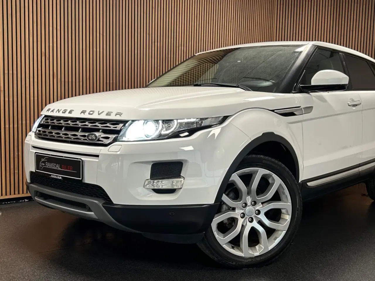Billede 2 - Land Rover Range Rover Evoque 2,2 SD4 Prestige aut.