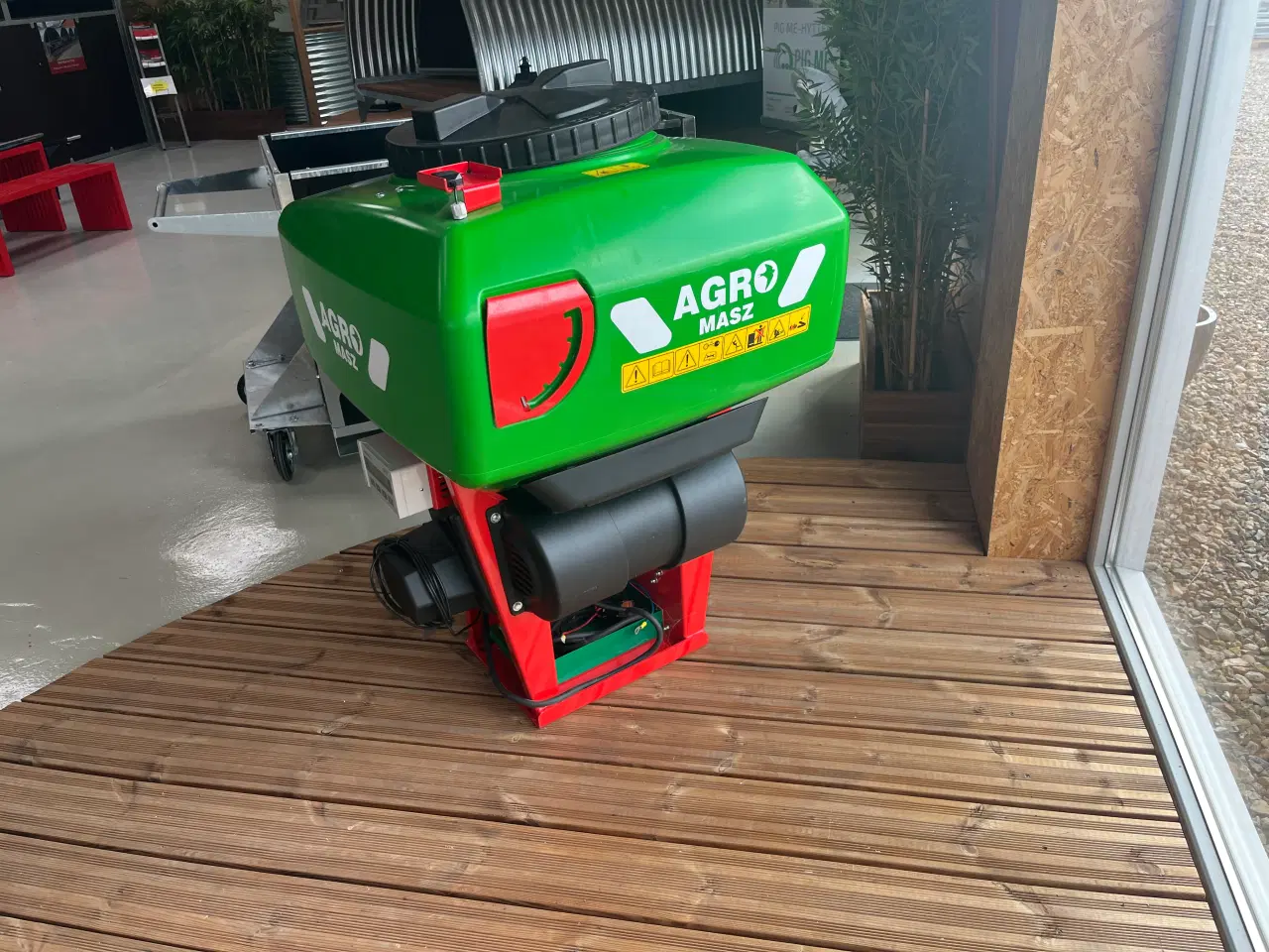 Billede 4 - Agro-Mazs SP 320 Elspreder 