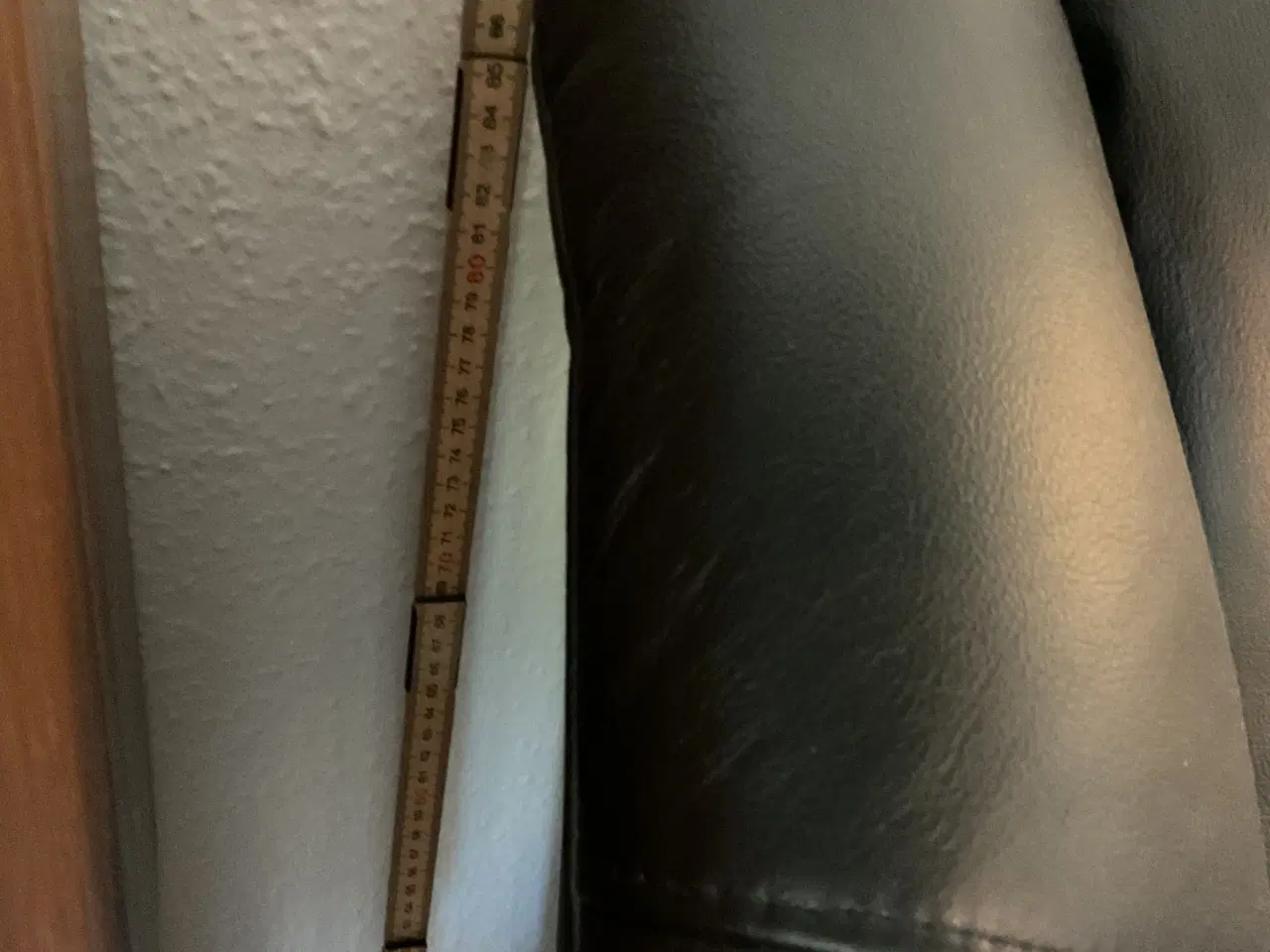 Billede 7 - Hjørnesofa i sort læder